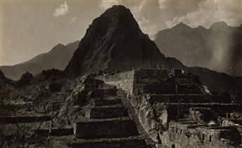 MARTÍN CHAMBI (1891-1973) Group of 5 photographs depicting indigenous figures and landscapes of Peru.